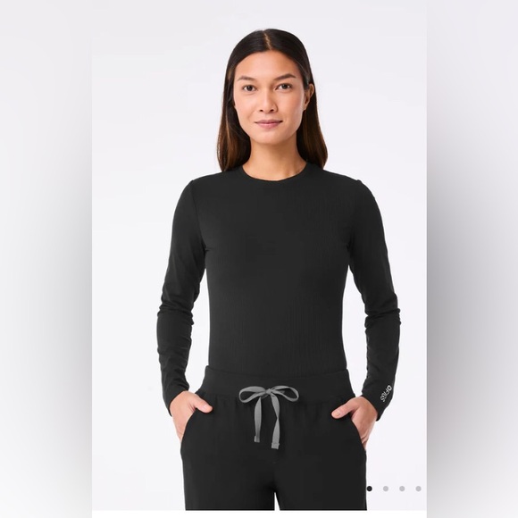 Figs Tops - FIGS- Women’s Black Long-Sleeve Ribbed Underscrub
Top